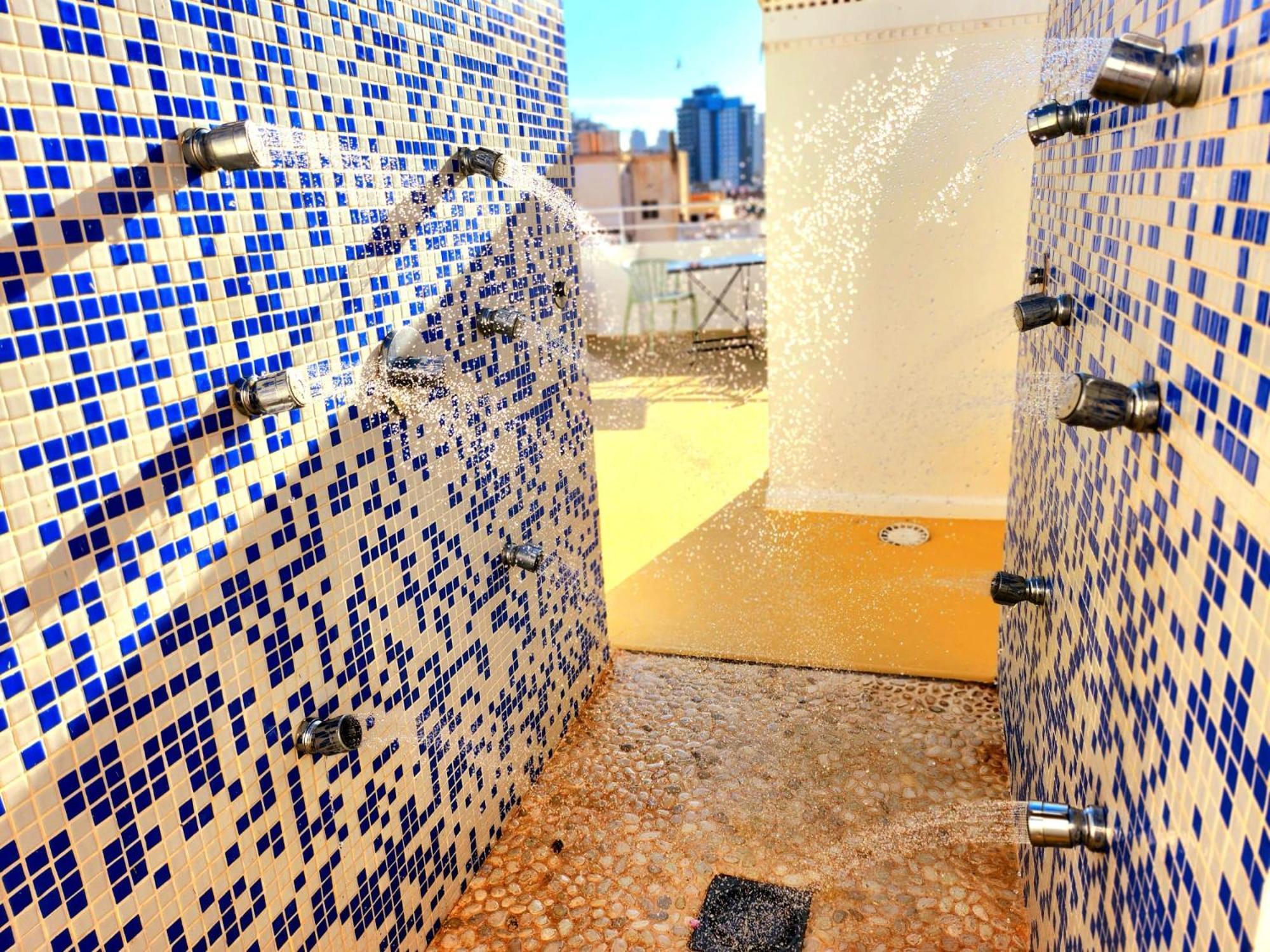 Hotel Clopy Rocamar Benidorm Exterior photo