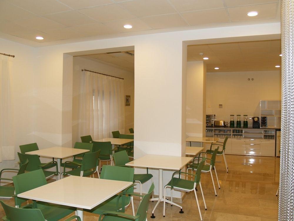 Hotel Clopy Rocamar Benidorm Exterior photo